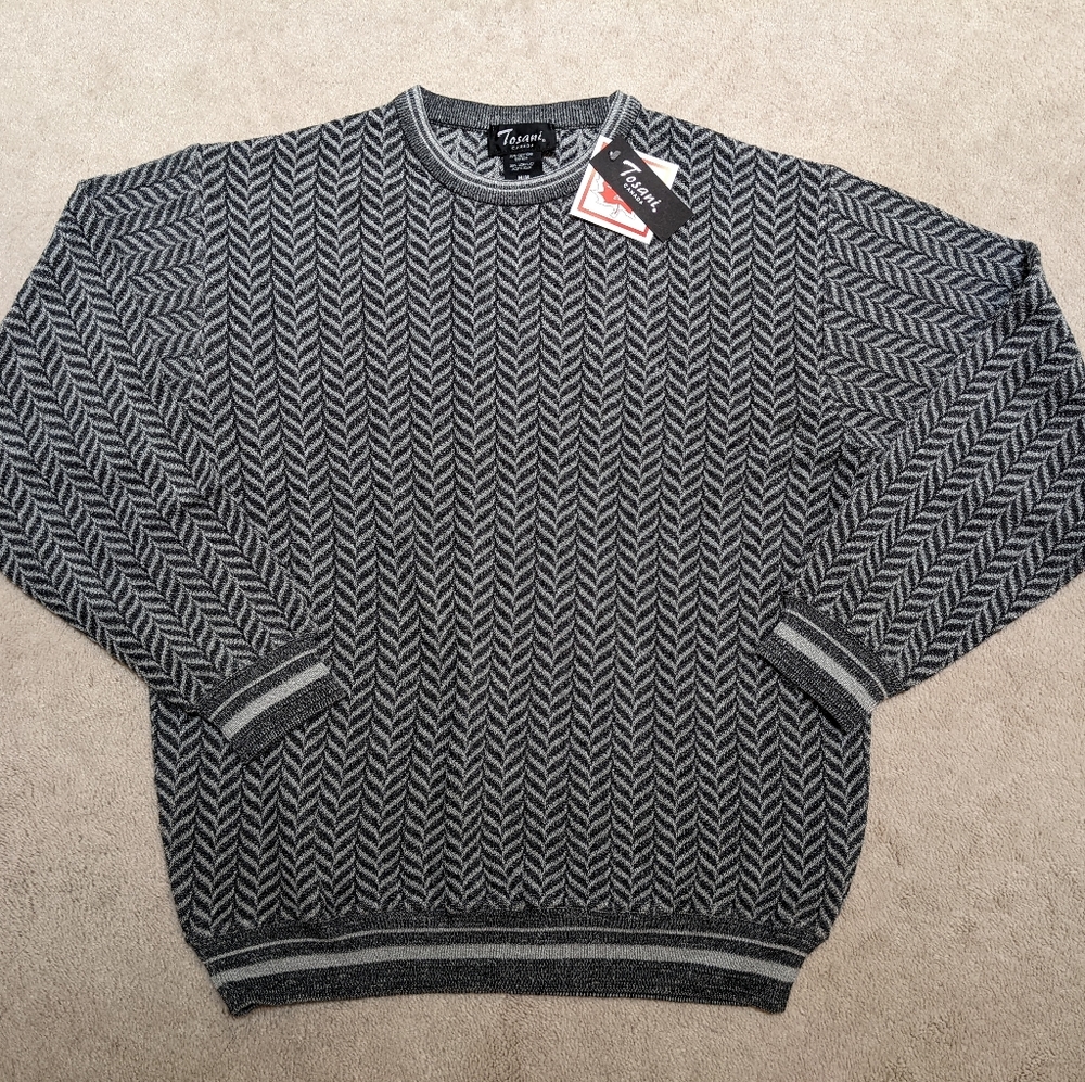 Tosani sweater